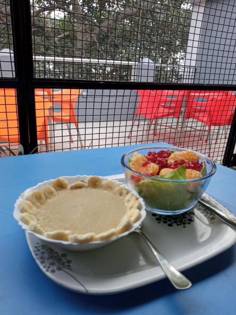 You And I Cafe فاراناسي المظهر الخارجي الصورة